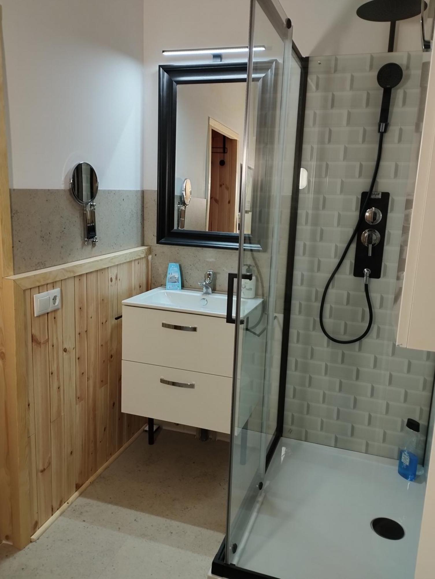 Chambres D'Hotes Chez Catherine A Reus Chambre De Paris Avec Salle De Bains Privee Kültér fotó